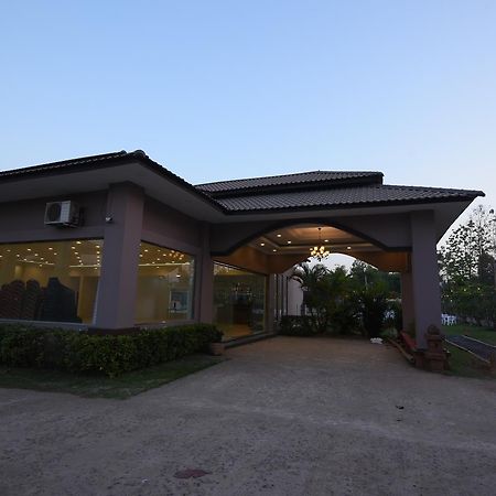 Hpa An Breeze Hotel المظهر الخارجي الصورة